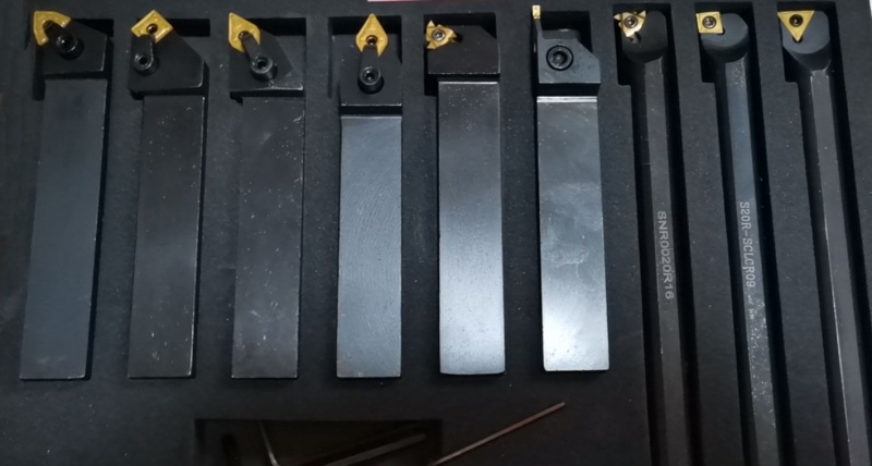 b92f3b26bb6639da23c4cedb41cae1f0 Набор резцов с мех.креплением пластин с покрытием, сечение 25х25 мм, 9 шт. — изображение 1