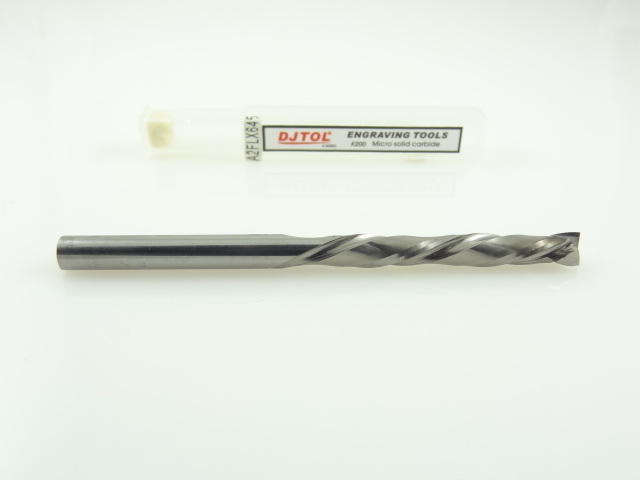 Двухзаходная компрессионная фреза DJTOL A: диам. 6 мм, реж. длина 45 мм Двухзаходная компрессионная фреза DJTOL A: диам. 6 мм, реж. длина 45 мм