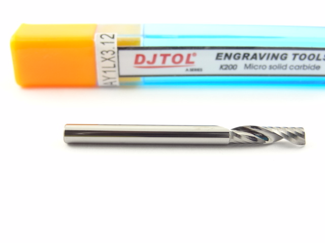 Фреза по акрилу DJTOL A: диам. 3.175 мм, реж. длина 12 мм Фреза по акрилу DJTOL A: диам. 3.175 мм, реж. длина 12 мм