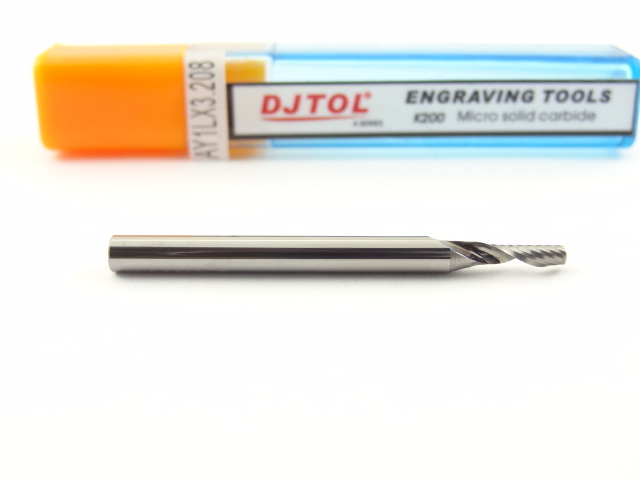 Фреза по акрилу DJTOL A: хвост. 3.175 мм, диам. 2 мм, реж. длина 8 мм
