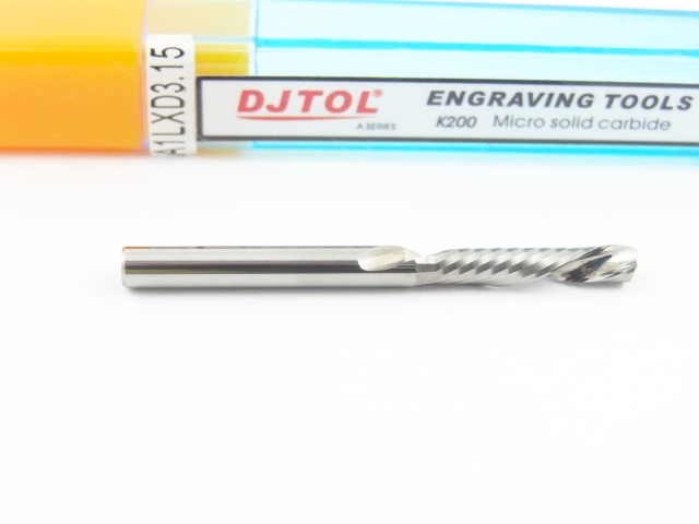 Однозаходная фреза стружка вниз DJTOL A: диам. 3.175 мм, реж. длина 15 мм