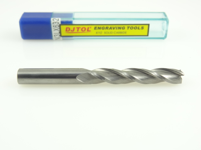 Трёхзаходная фреза DJTOL N: диам. 6 мм, реж. длина 32 мм Трёхзаходная фреза DJTOL N: диам. 6 мм, реж. длина 32 мм