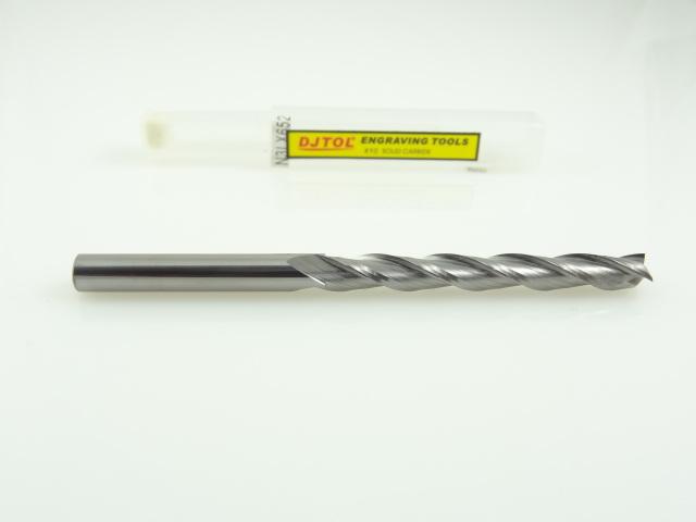 Трёхзаходная фреза DJTOL N: диам. 6 мм, реж. длина 52 мм Трёхзаходная фреза DJTOL N: диам. 6 мм, реж. длина 52 мм
